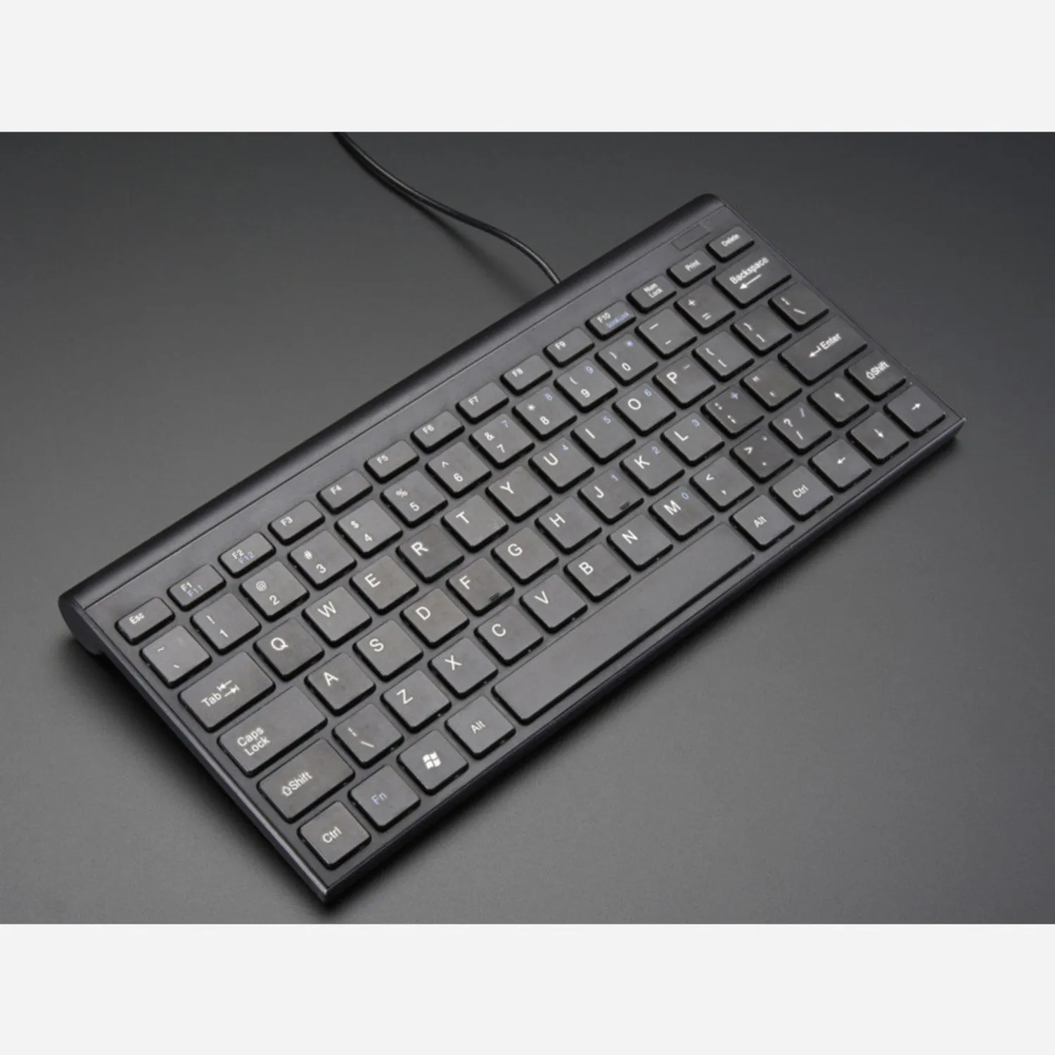 Компактная клавиатура для компьютера