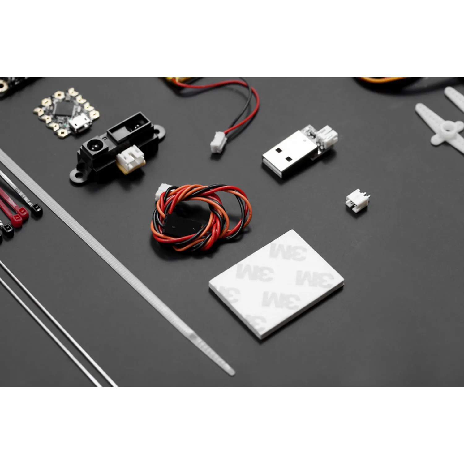 Photo of Insectbot Kit Mini robot/Easy DIY Robot on Arduino
