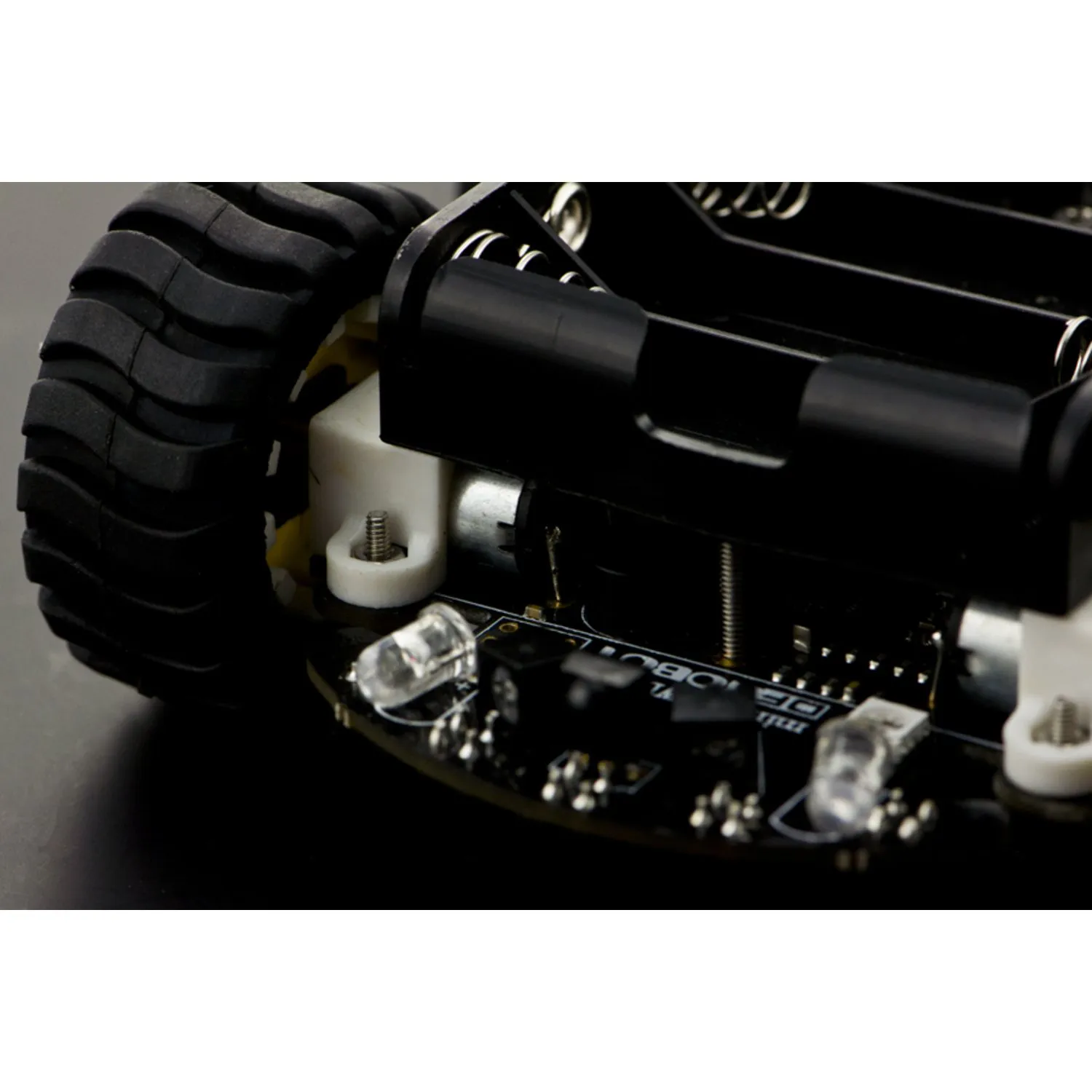 Photo of 4WD MiniQ Arduino Robot V2.0